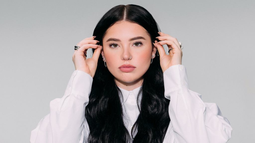 Lauren Spencer Smith: THE ART OF BEING A MESS TOUR