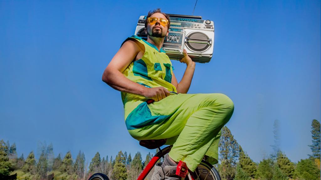 Boombassador (The Polish Ambassador and Boombox) – 16 and Over