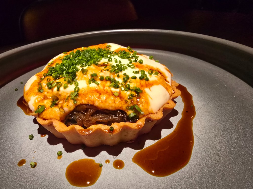 french onion tart