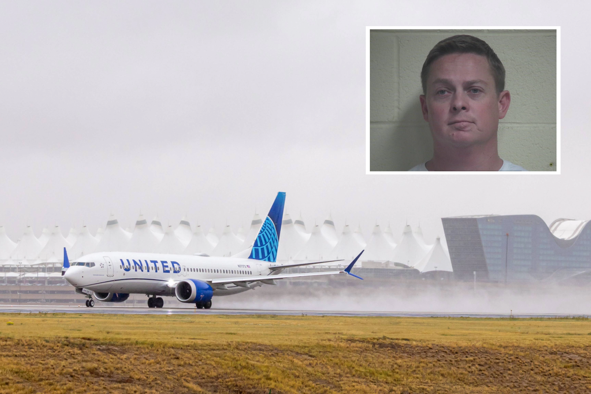 United airlines plane and pilot mugshot