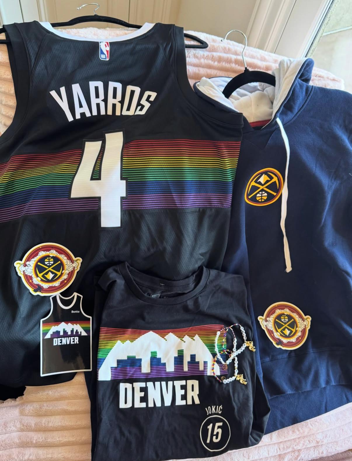 Jersey reading "Yarros"