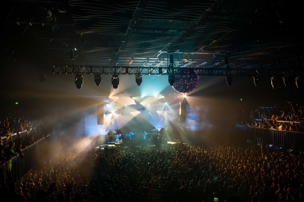 STS9 Takes Over Mission Ballroom: Photos