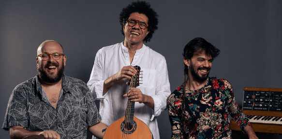 Hamilton de Holanda Trio