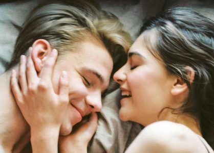 Is Hooking Up on the First Date Slutty — or Just Efficient? 