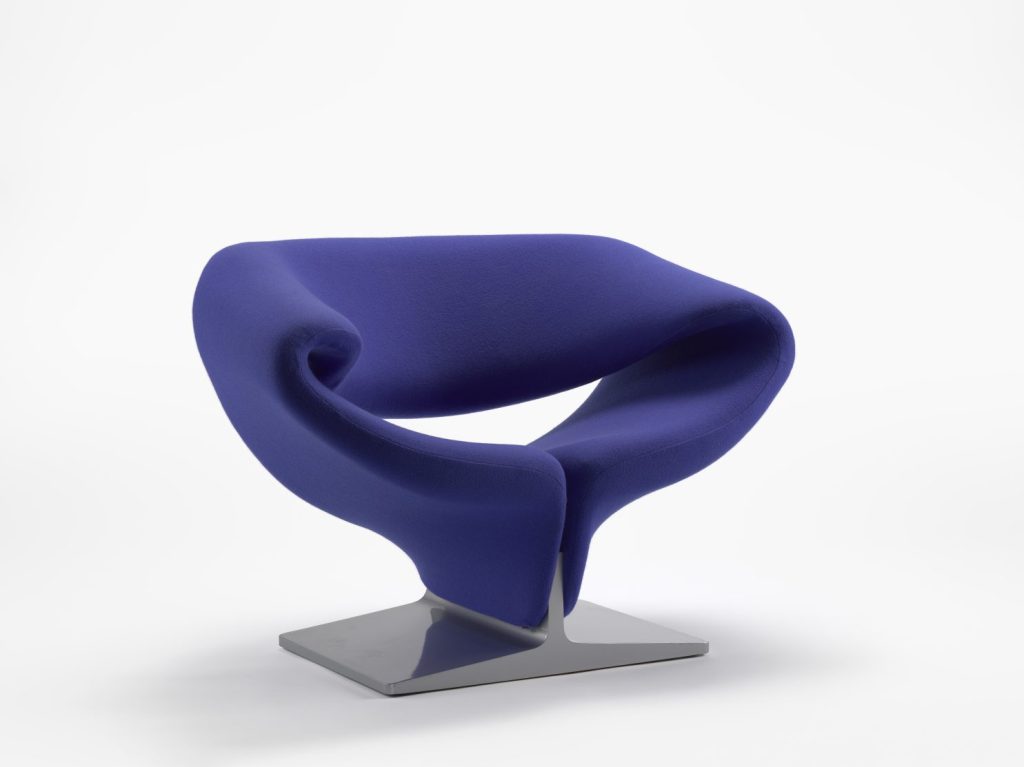 Futuristic ribbon chair