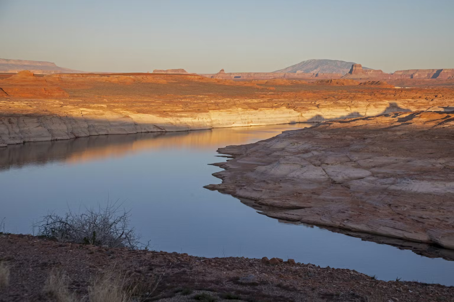 reservoir beyond glen Canyon Dam looks low