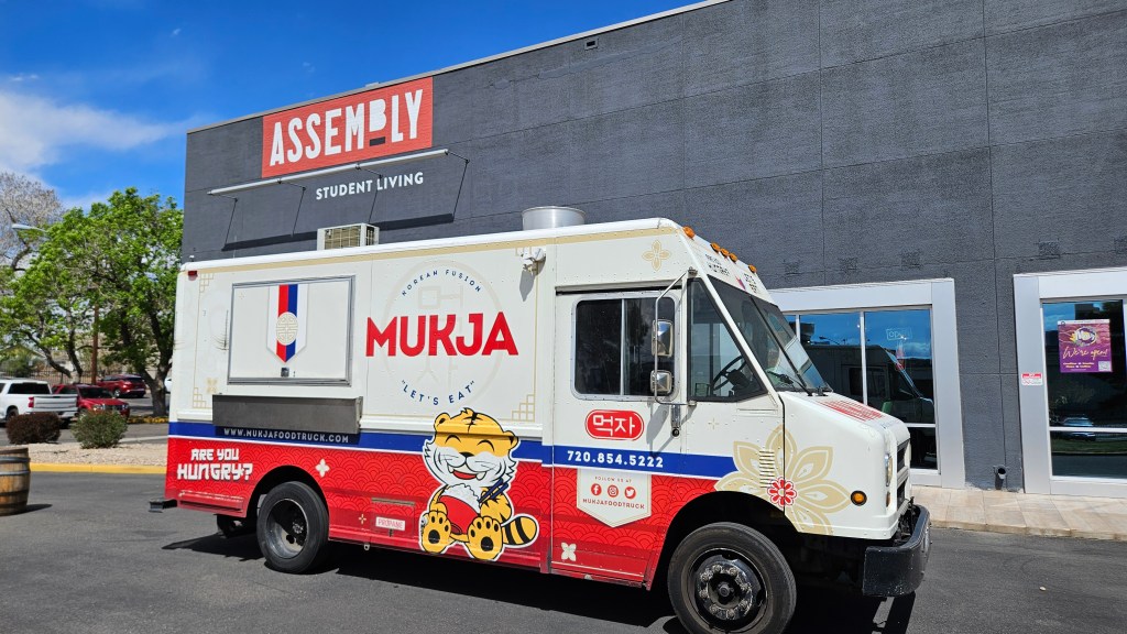 Mukja food truck