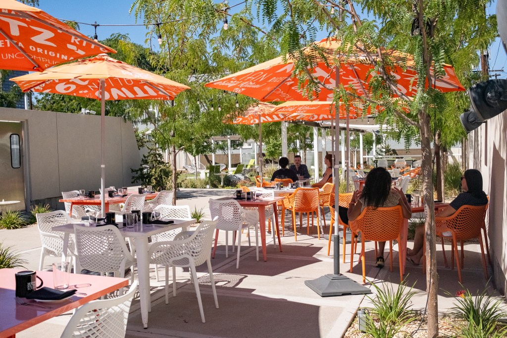 Champagne Tiger patio