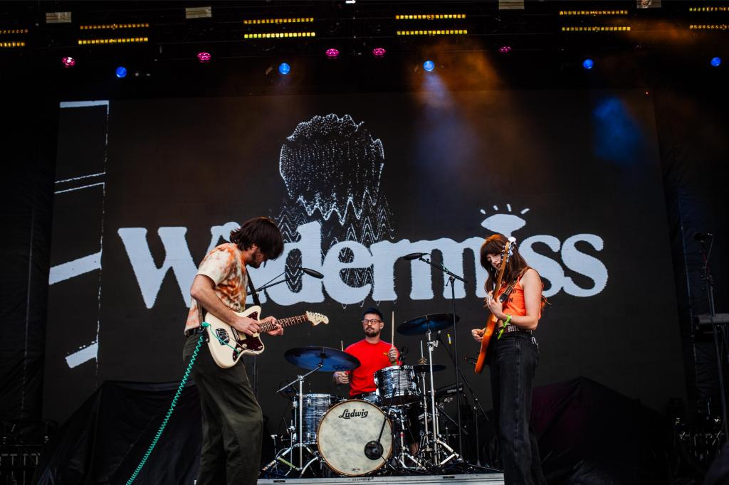 Wildermiss performing at Outside Fest 2026