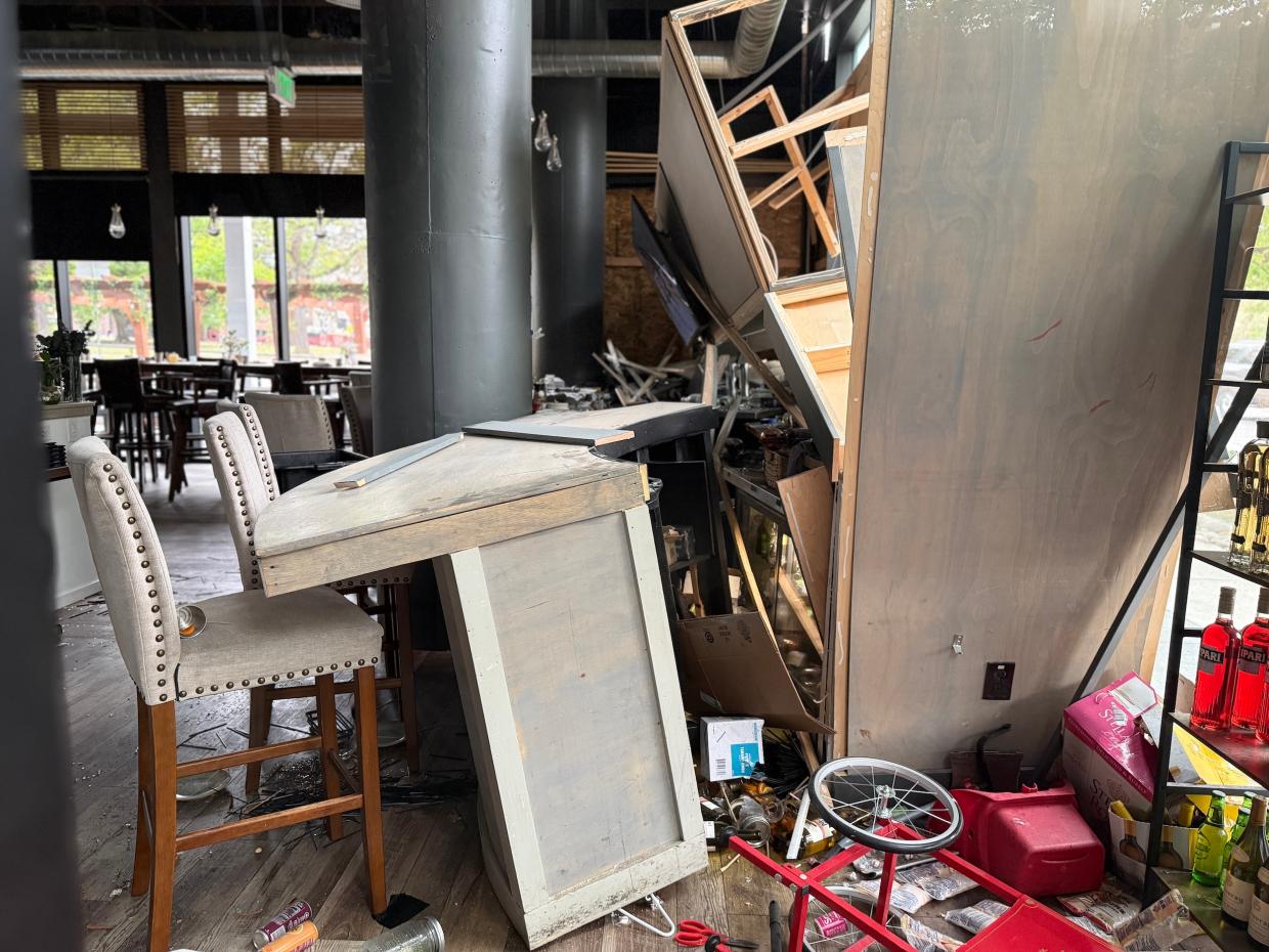 a damaged bar
