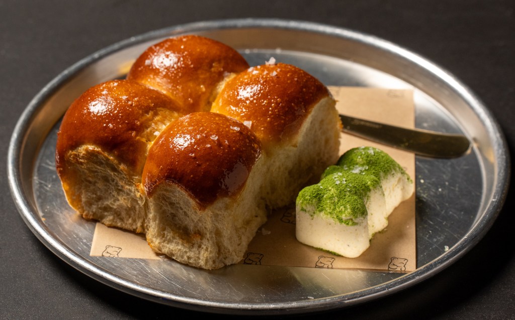 a plate of bread and butter