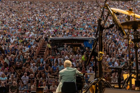 Paul Simon lights up Red Rocks