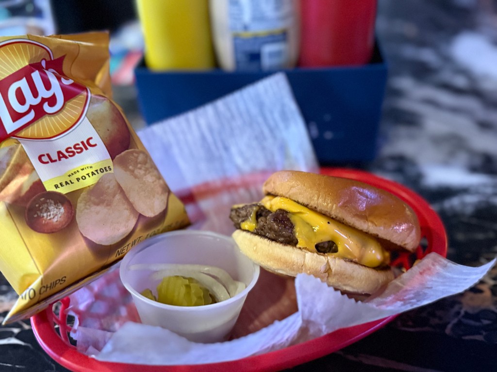 Candlelight Tavern burger