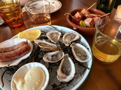Save on airfare at these Denver aperitivo hot spots
