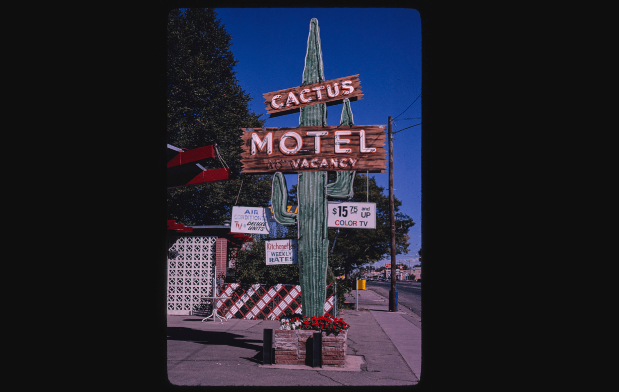 Photo of the Cactus Motel, a closed hotel in Aurora, by John Margolies.