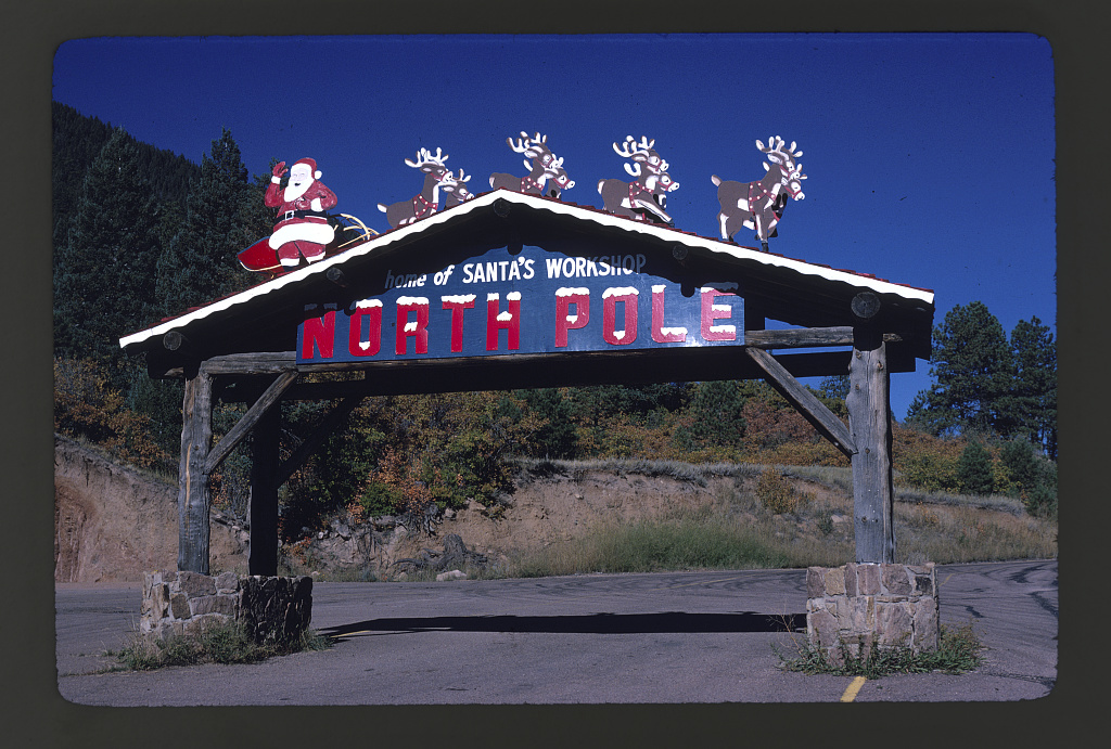 Santa's Workshop entrance in Cascade, 1980.