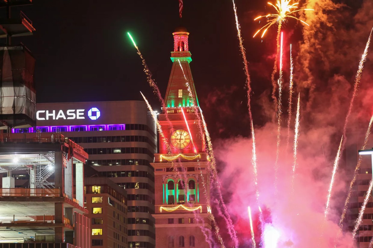 Dozens of Ways to Have a Blow-Out New Year’s Eve