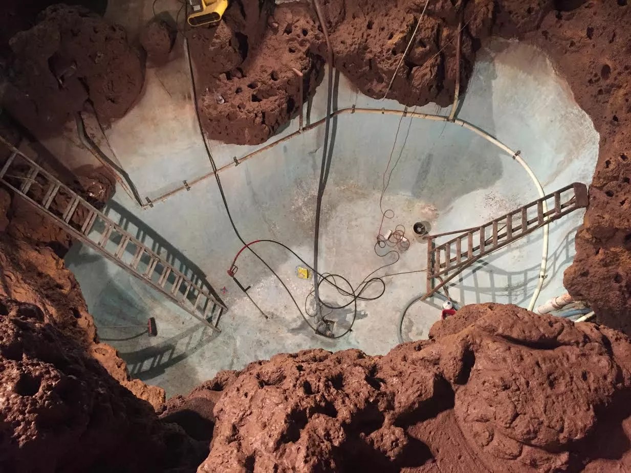A Dive Into the Casa Bonita Experience Reveals Empty Tropical Pool