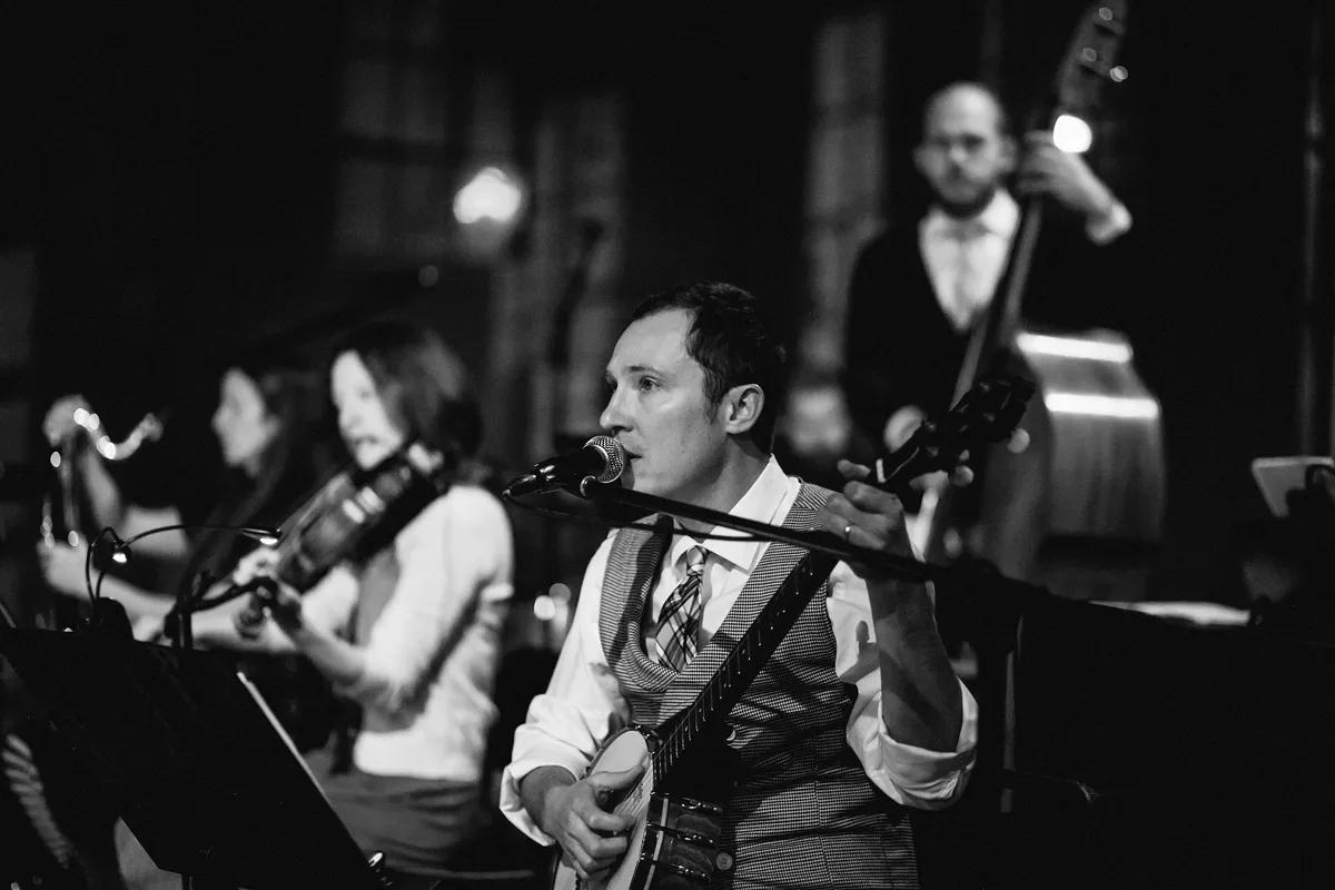 Jesse Manley Brings <i>Dust</i> to Syntax Physic Opera