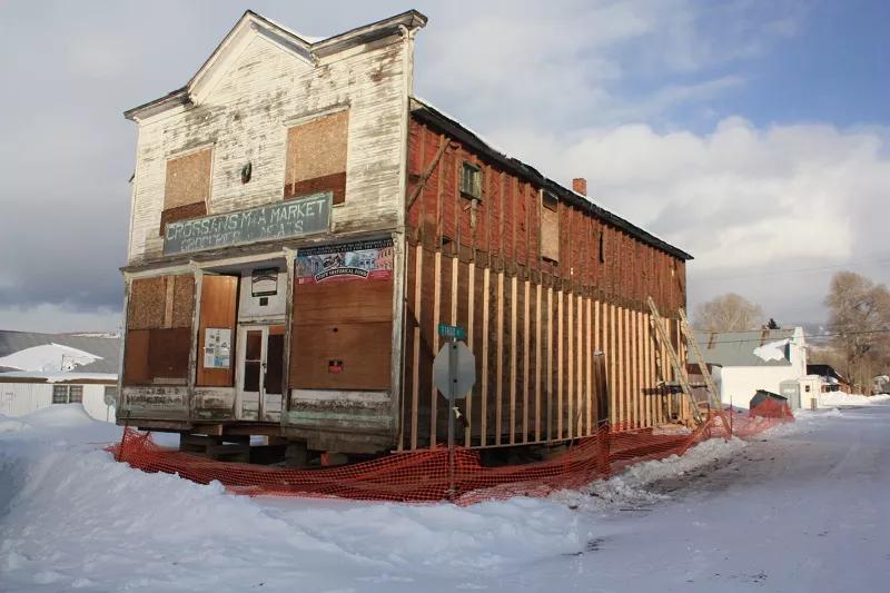 Big Head Todd’s Todd Park Mohr to Play Concert Benefiting Historic Yampa Building