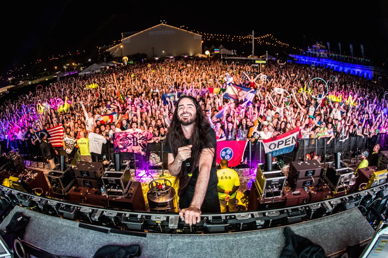 Three Nights of Bassnectar – the DJ Who Sounds Like an Earthquake