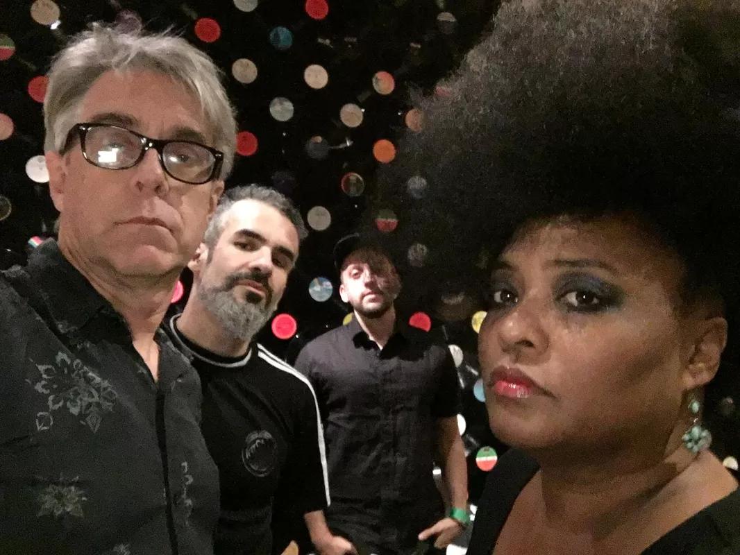 Why the BellRays’ Lisa Kekaula Likes That Few Rock Bands Have Black Frontwomen