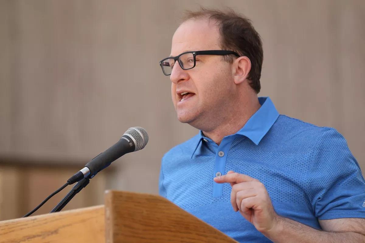 How Do New Fracking Laws Compare to Polis’s 2014 Initiatives?