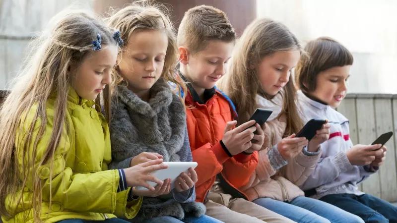 Why There Should Be a Law Against Your Kid Having a Smartphone