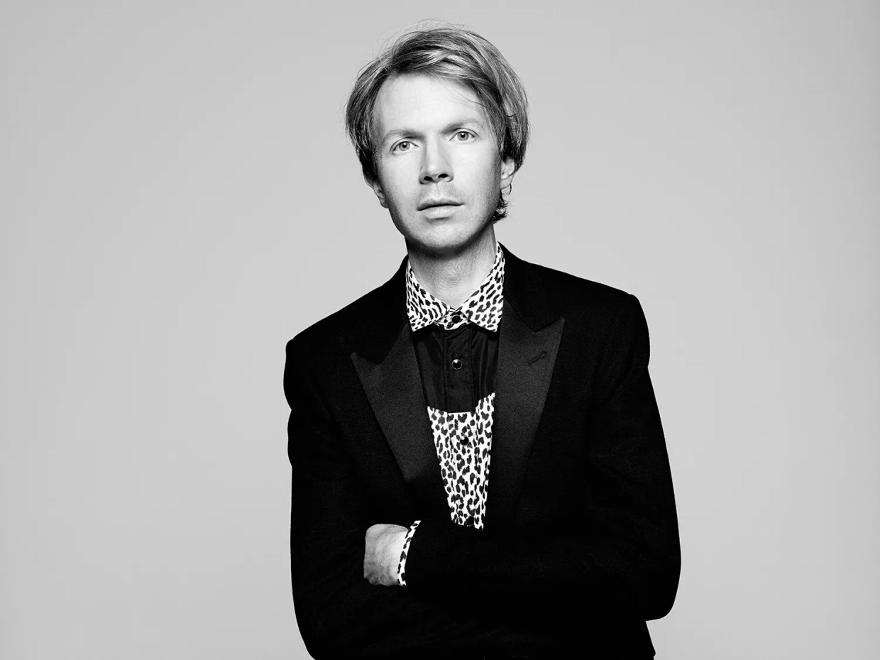 Beck Plays to the Sky in Colorado