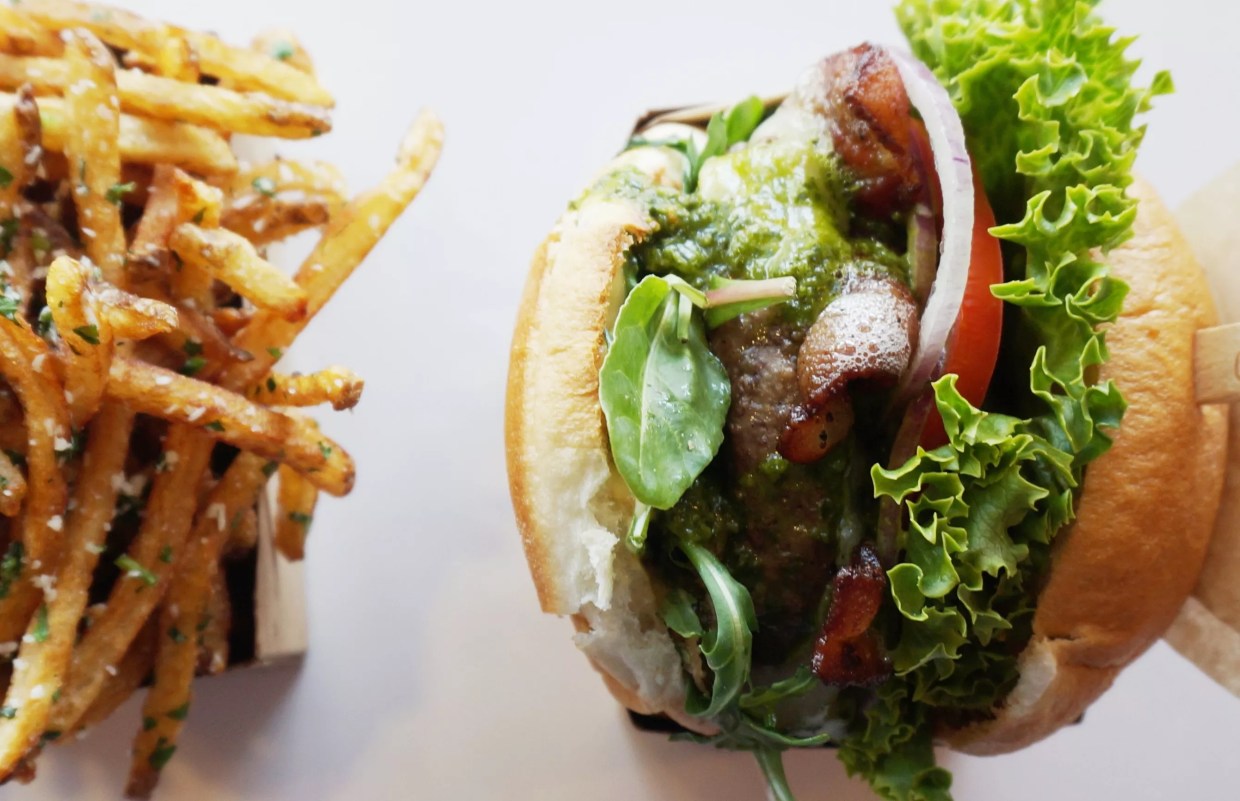 Lark Spot Closing Spells Trouble for Larkburger Chain