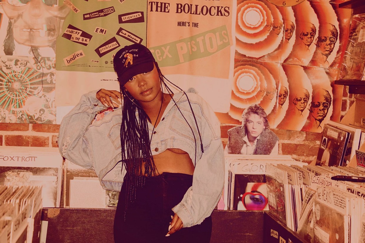 Danae Simone on Why She Organized Women Crush Wednesday Live