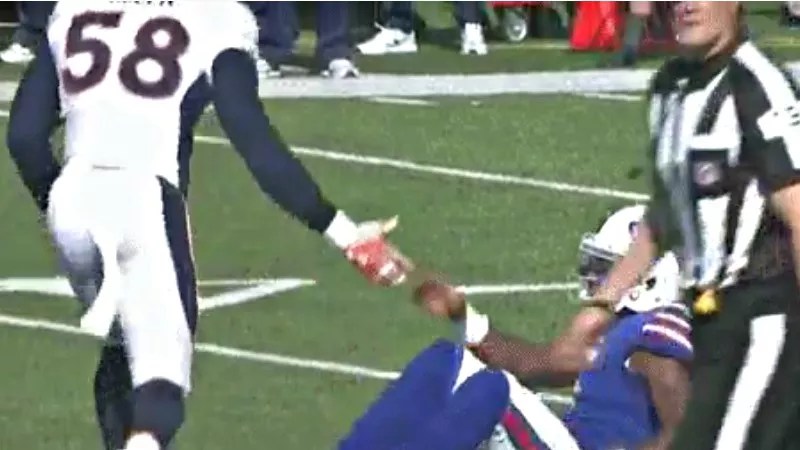 Top 20 Tweets About Refs Who Doomed Broncos Over Von Miller Joke