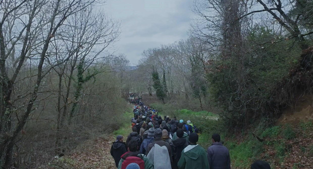 Ai Weiwei’s Refugee Doc <i>Human Flow</i> Is the Rare Movie That Deserves to Be Called “Stunning”
