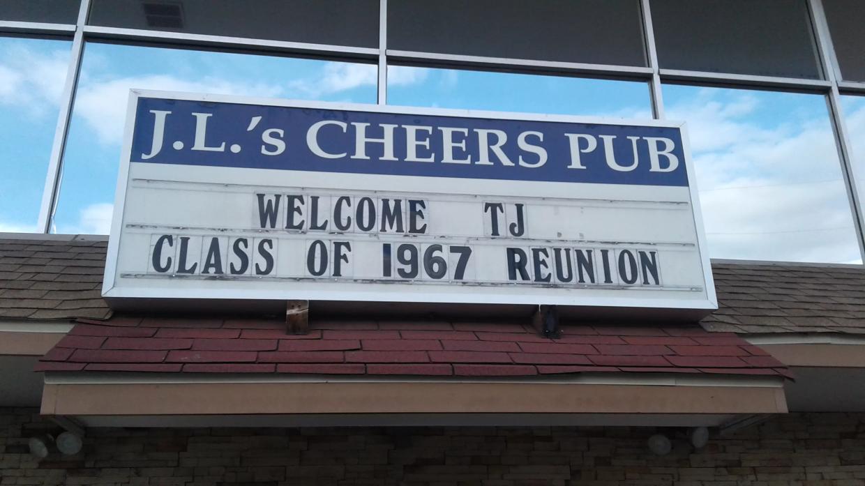 J.L.’s Cheers Pub Helps Broncos Fans Remember Hatred of Howard Cosell