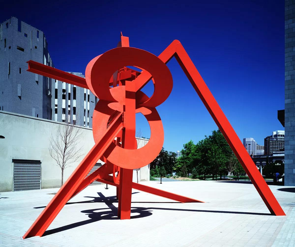 Review: One Piece Down at DAM, Two Galleries Changing Things Up