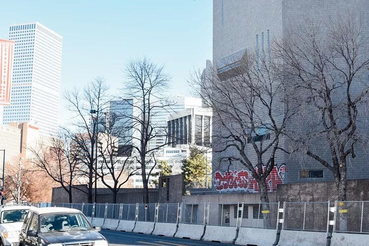 Reader: Graffiti on Ponti Is Vandalism, Not Art