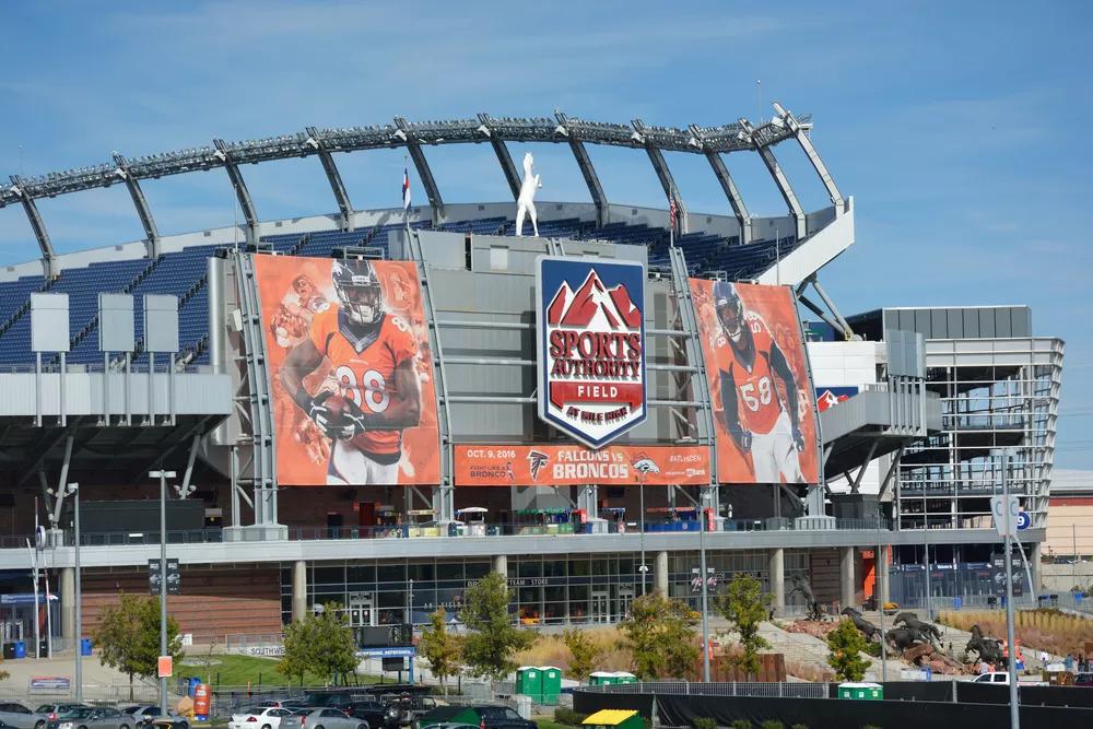 Reader: Fieldy McFieldface Would Probably Win Stadium-Naming Contest