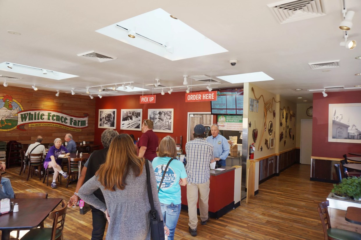 Reader: Why Eat at White Fence Farm When You Have Other Choices?