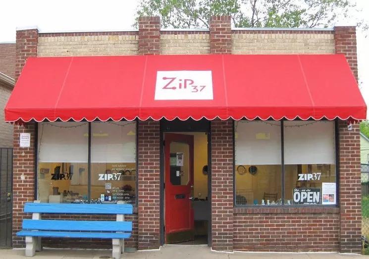 Zip 37 Is Closing After One Last Bash on Navajo Street