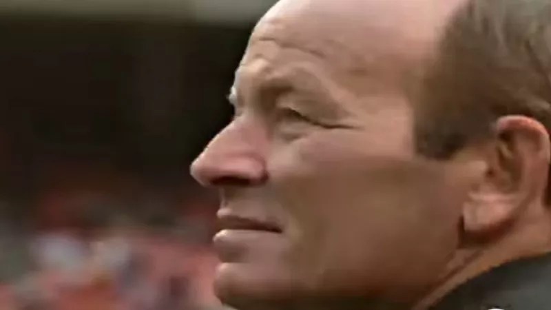 Hey, Bowlen Kids: Don’t Fight Over the Broncos Until Dad’s Dead