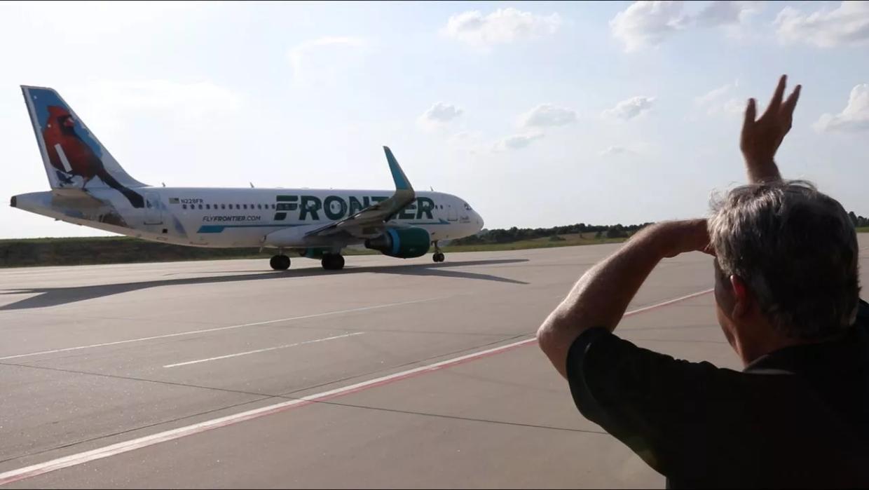 Paris, France or Branson, Missouri: Where We Land on These Two Cities