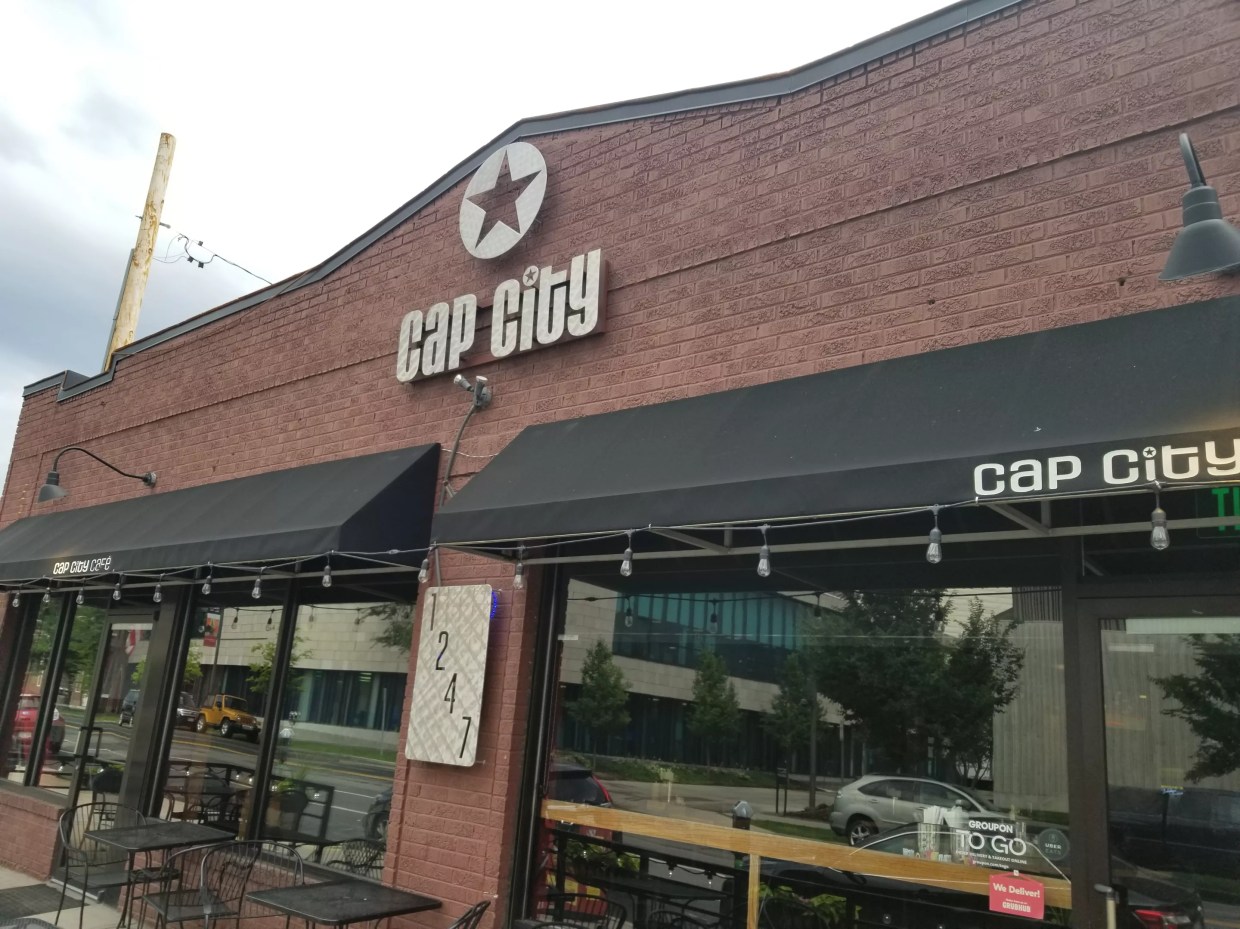 Cap City Tavern Offers a Low-Key Retreat in the Golden Triangle