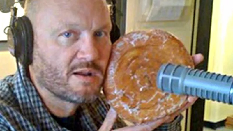 Michael Floorwax’s Return to Denver Radio