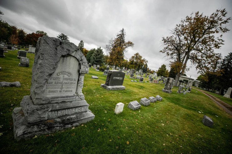 Famous criminals buried in Colorado