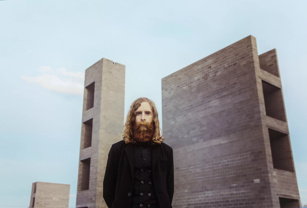 Saintseneca Creates New Folk-Rock Sounds With <i>Pillar of Na</i>