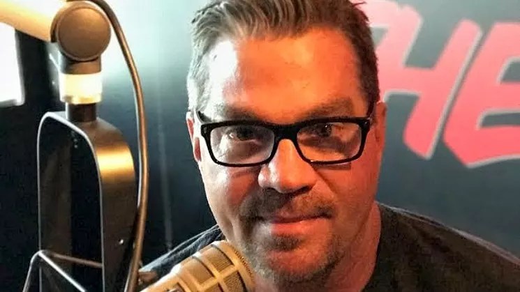 Rick Lewis Signs Contract to Keep Doing Double Duty With KOA, The Fox