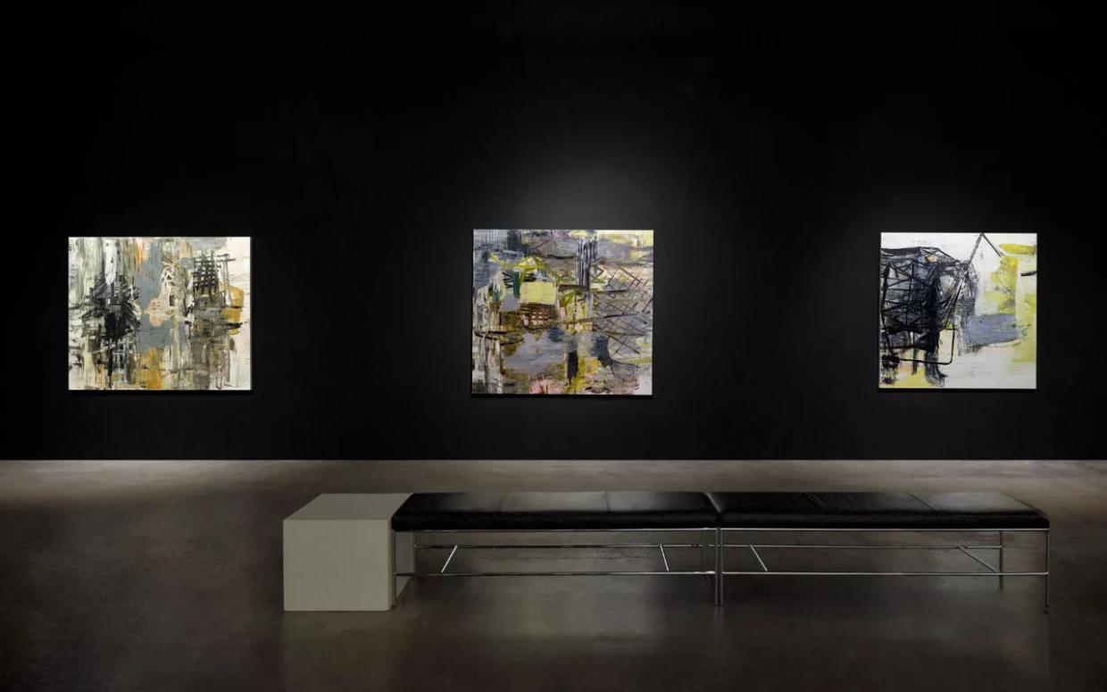 Review: Abstraction Has the Starring Role in Four Robischon Solos