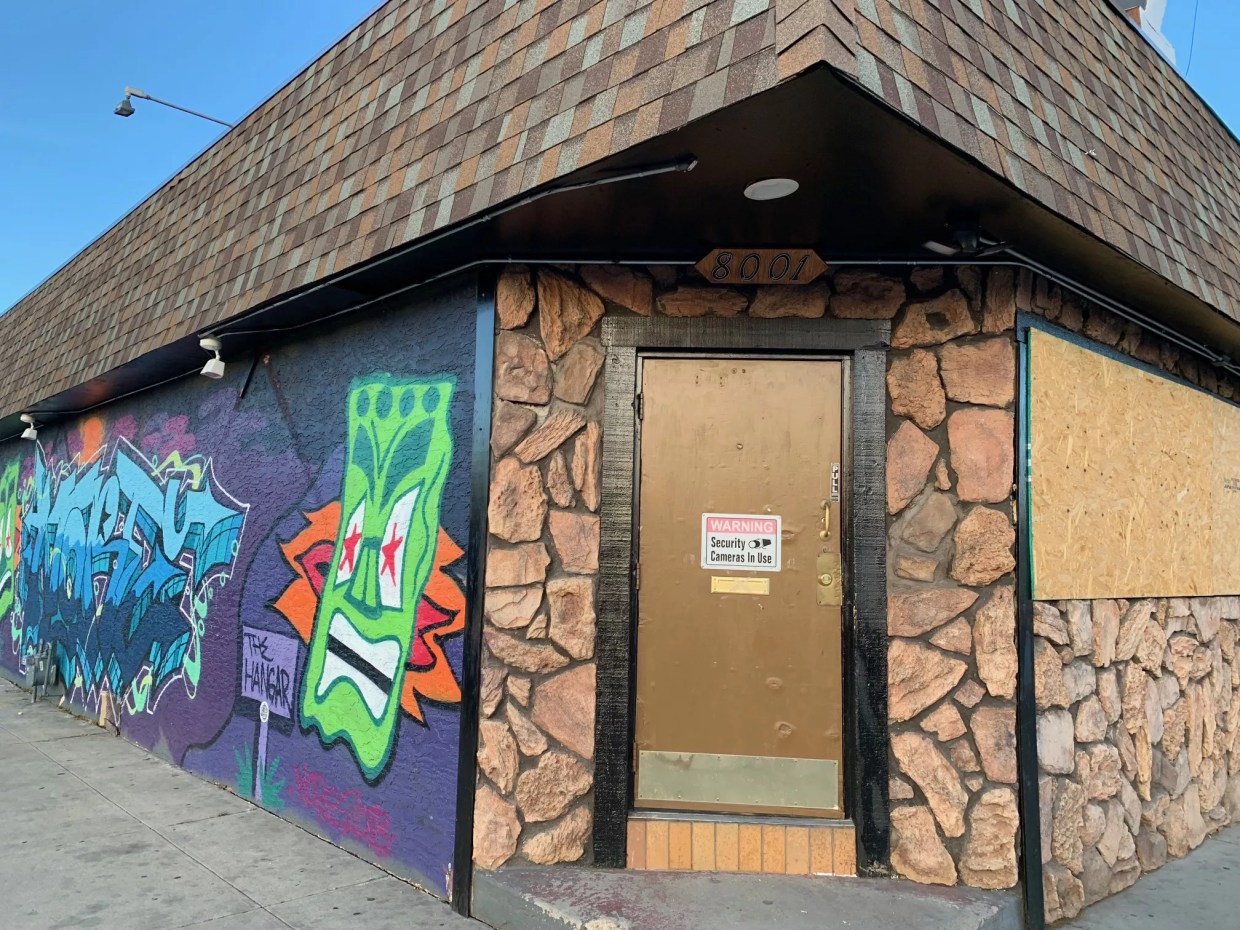 Reader: It’s Not Easy Running a Bar Here…That’s the ’Fax