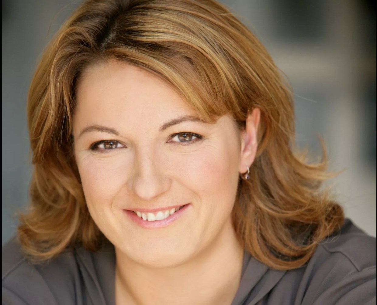 Comedian Jackie Kashian Lost Herself in <i>The Dork Forest</i>