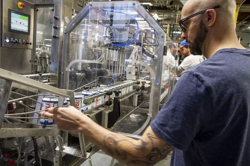 Metro State and Tivoli Brewing Get an Education in Canned Beer